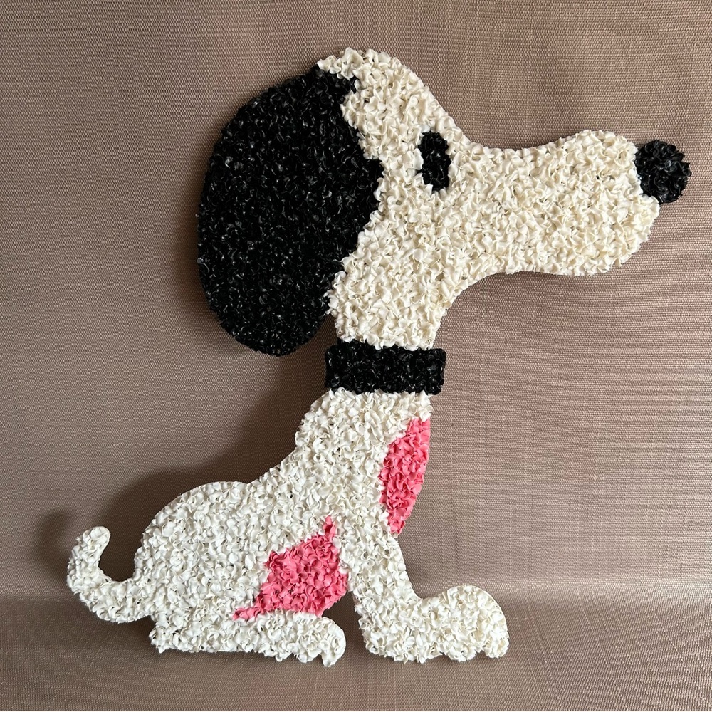 Vintage Popcorn Snoopy - Melted Plastic Retro Wall Decor